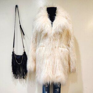 💥INSANELY BEAUTIFUL!💥Faux Curly Mongolian Lamb Fur Oversized Coat in Ivory